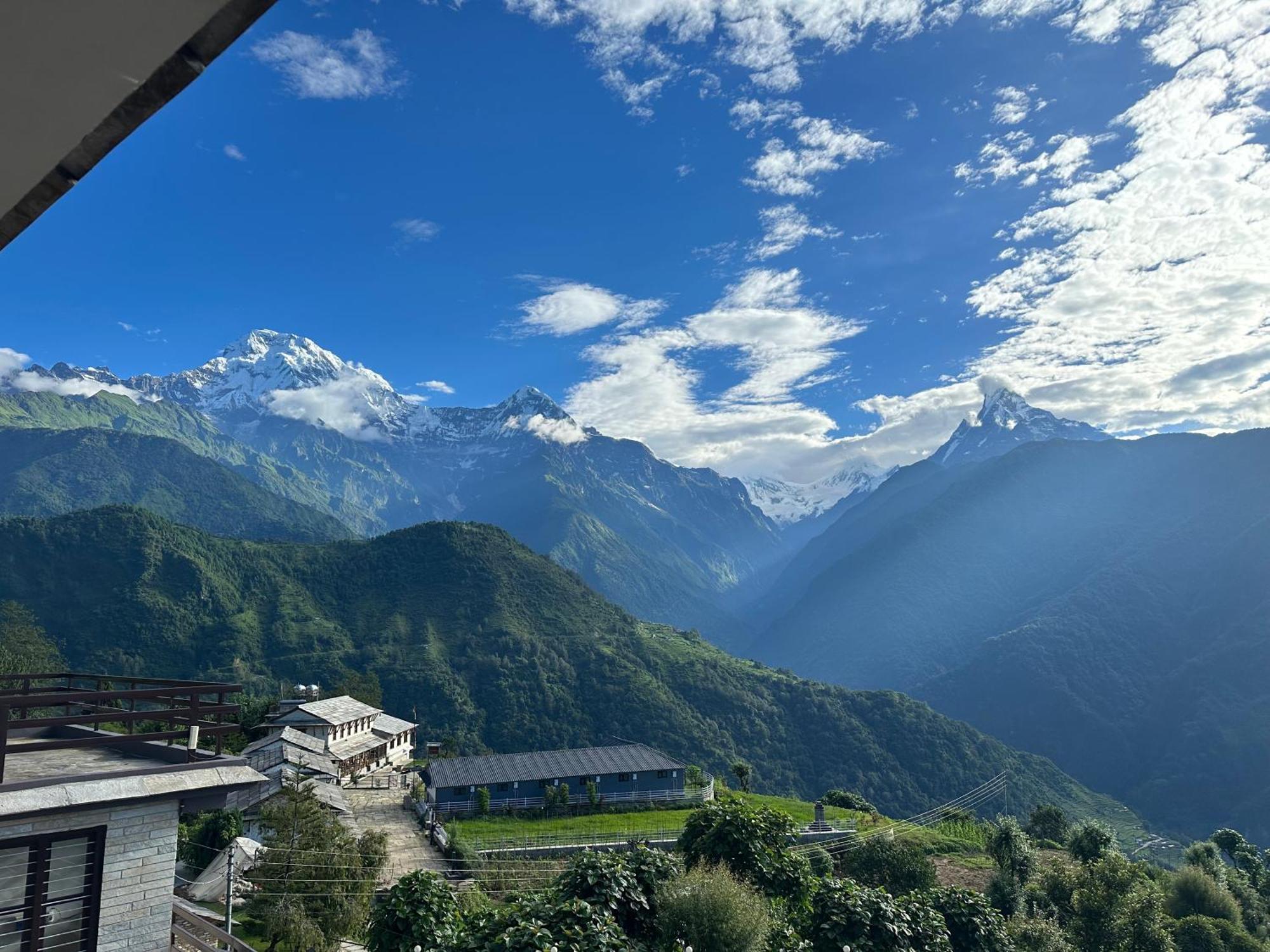 Hill Top Lodge Ghandruk Astam Екстериор снимка